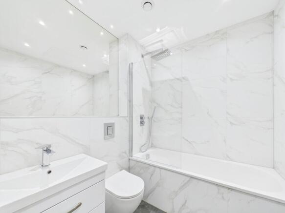 CAM02841G0-PR0051...