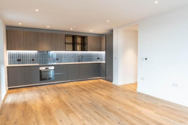 Spacious living room