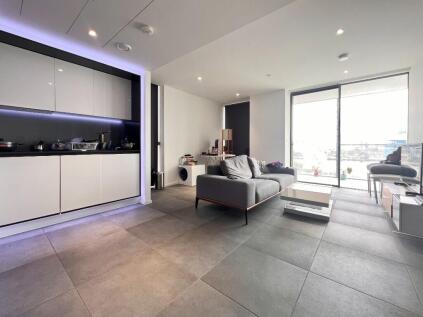 Dollar Bay Place, London, E14