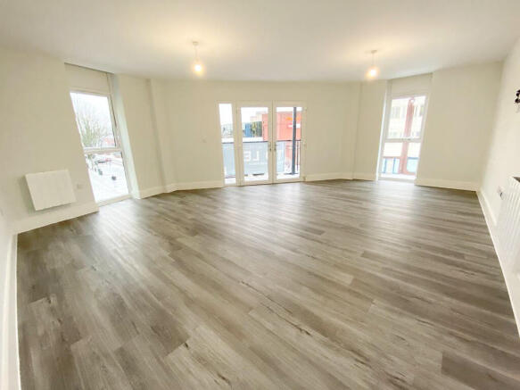 IMG-20240617-WA00...