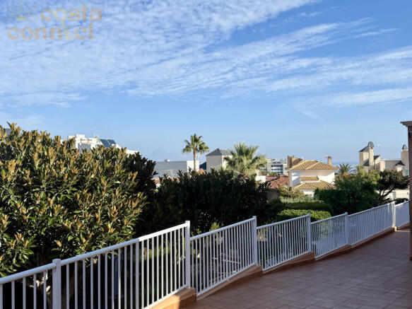 20251210_103844439_iOS