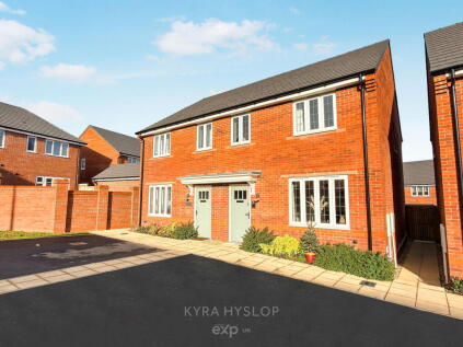 Horn Beam Crescent ,Cullompton,Devon,EX15 1BZ