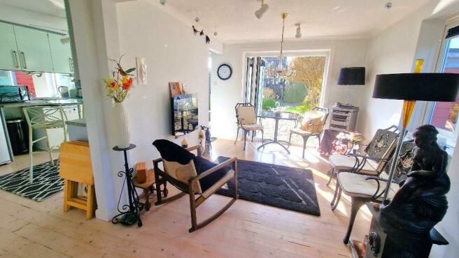 Dining Room to Kitchen