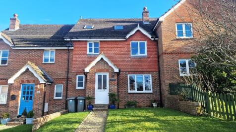 10 The Ruskins, Kings Road, Bembridge, Isle of Wight, PO35 5NY