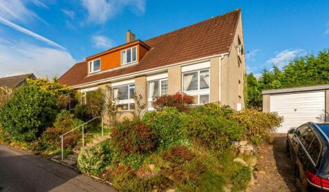 Redwell Place, Alloa, FK10