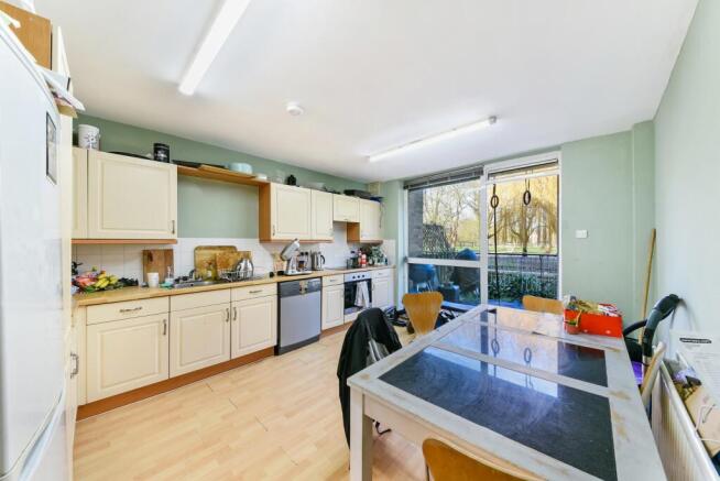 PRINTERS MEWS, 19 (1