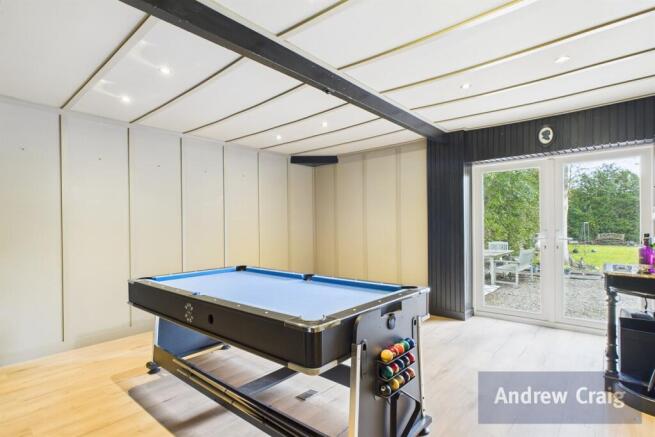 Games Room / Bar