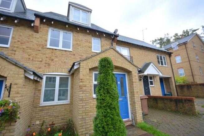 3 Bed Unfurnished Semi