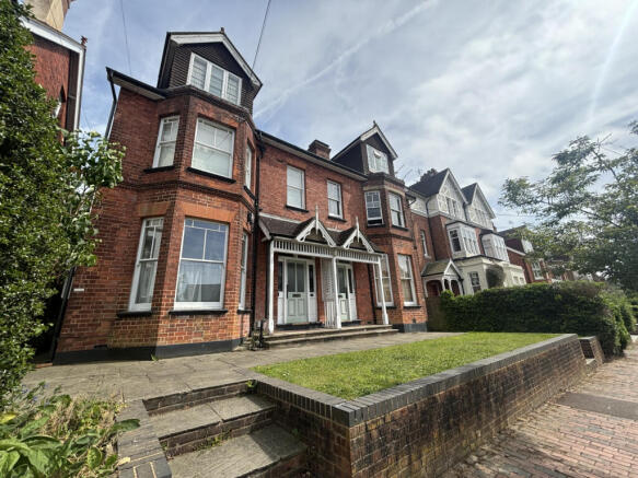 1 Bed Unfurnished Conversion