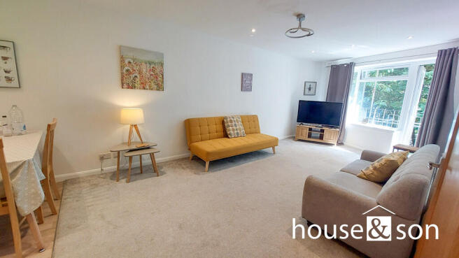 IMG_11952_17_orig...