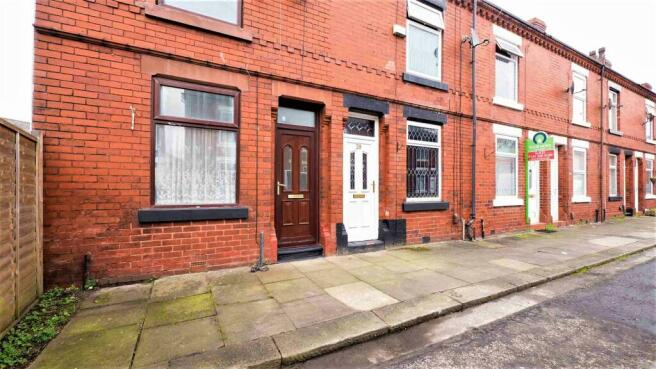 2 bedroom end of terrace house for sale in Beatrice Street Denton