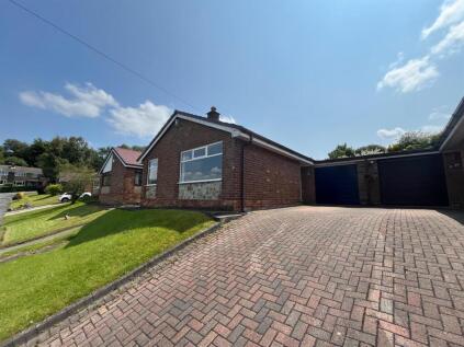 Oak Tree Crescent, Stalybridge