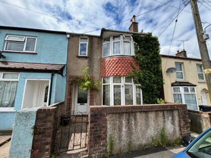 Cinderford - 3 bedroom end of terrace house for sale