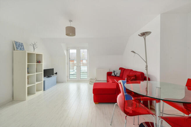 16 baker way tn31...