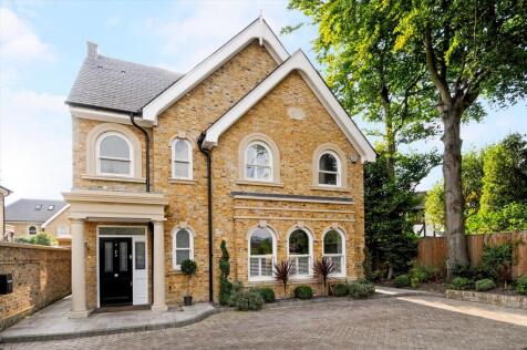 Hever Place, East Molesey, Surrey, KT8
