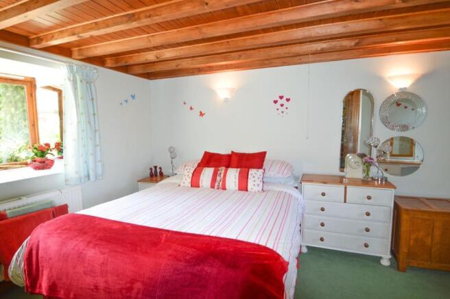 5 Bedroom Barn Conversion For Sale In The Fox Rabbit Holiday