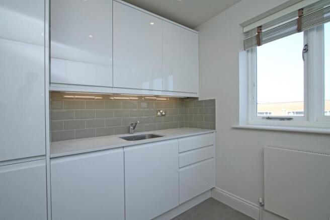 flat 3 kitchen ot...