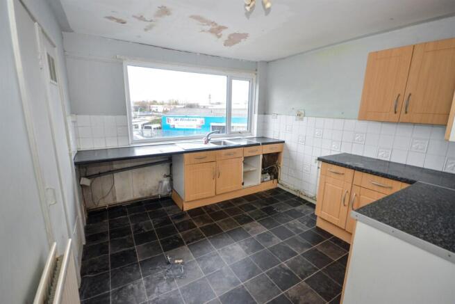 Kitchen/Breakfast Ro