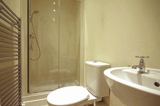 Bathroom.JPG