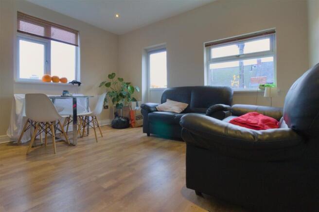 22 Goldspink Lane (3).jpg