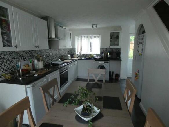 Fitted Kitchen Diner