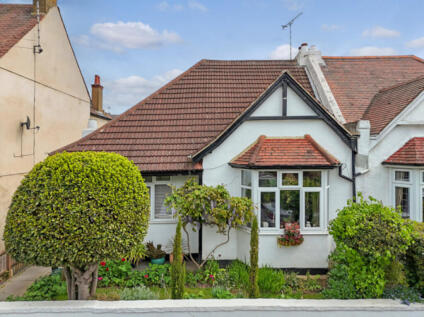 Cliffsea Grove, Leigh-on-sea, SS9