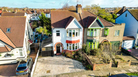 Madeira Avenue, Leigh-on-sea, SS9