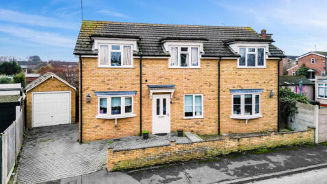 St. Lawrence Gardens, Leigh-on-sea, SS9