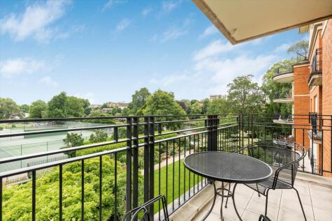 Clevedon Road, Twickenham, TW1