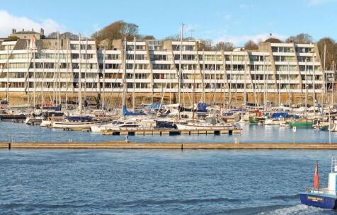 Richmond Walk, Ocean Court, PL1