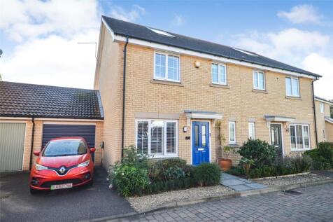 Ramsey Drive, Little Canfield, Near Great Dunmow, Essex, CM6