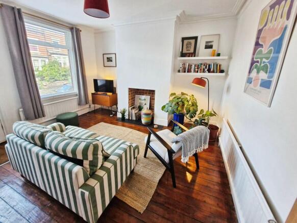 960902b9-10000406...