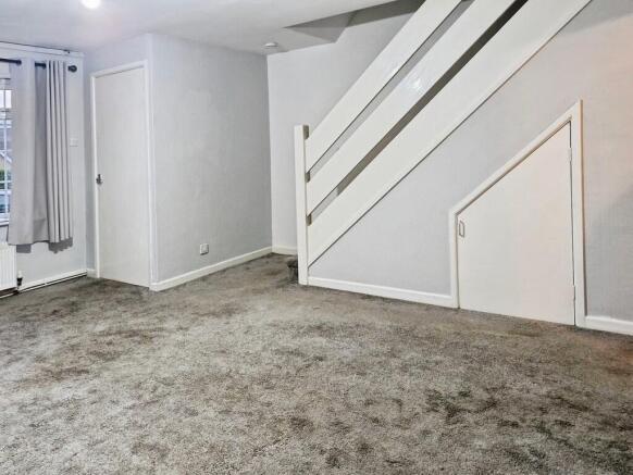 4850ad0b-10000585...