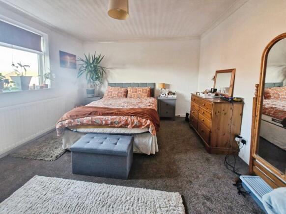 8da0c96d-10000582...