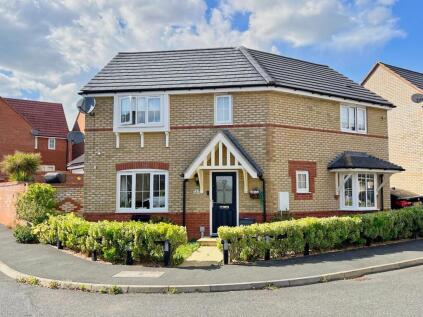 Shackleton Close, Corby, NN18