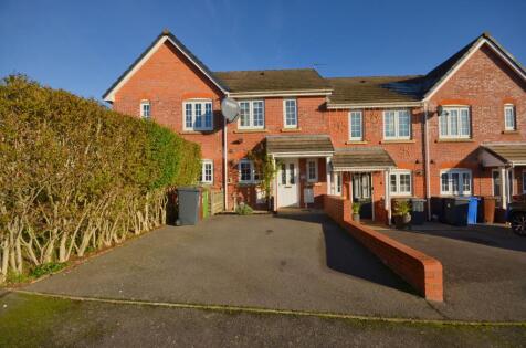 Gainage Close, Corby, NN18