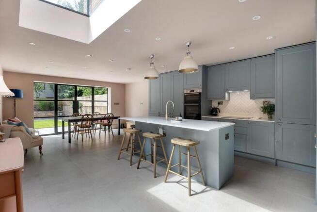 Kitchen/Dining Room