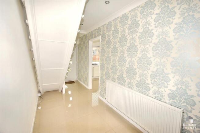 listing_691876_0005_e4e38f24.jpg