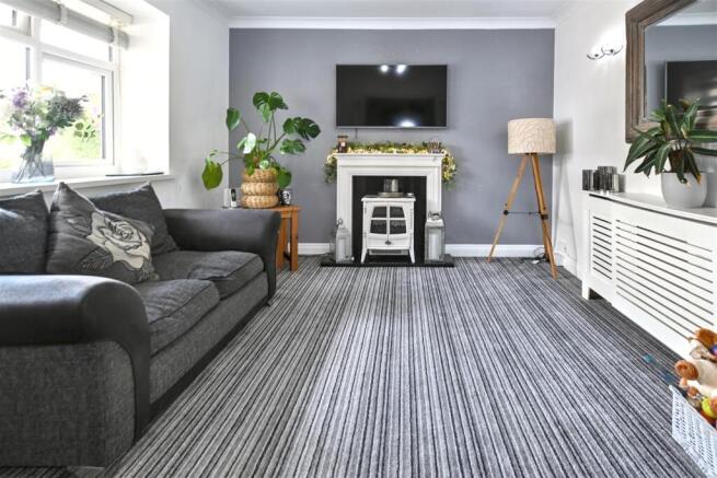 Second Lounge/Potential Bedroom if needed