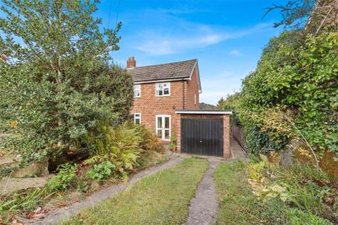 Gleave Avenue, Bollington, Macclesfield