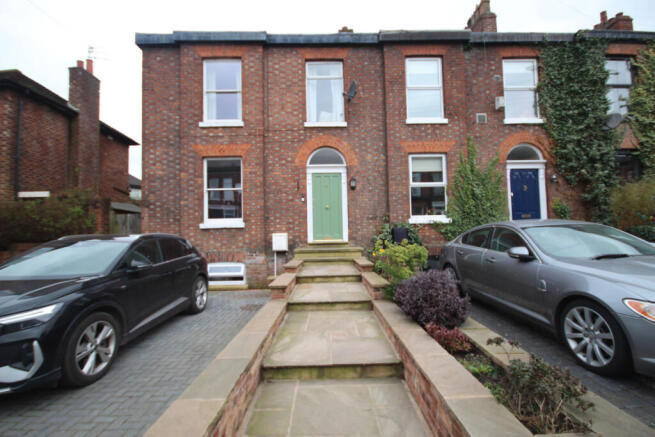 3 Bedroom Terraced for Sale