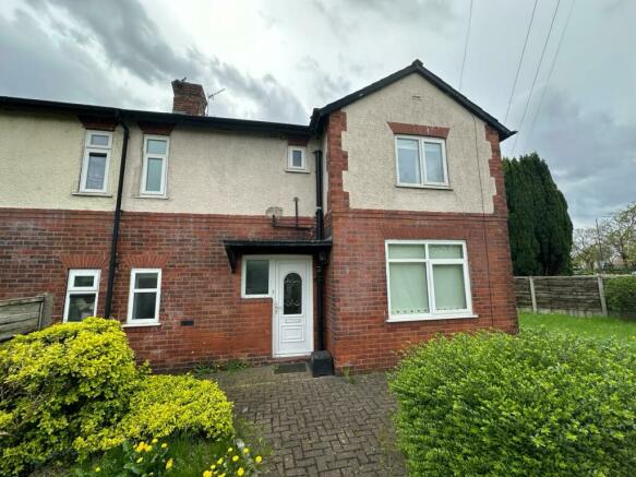 4 Bedroom Semi Detached for Rent