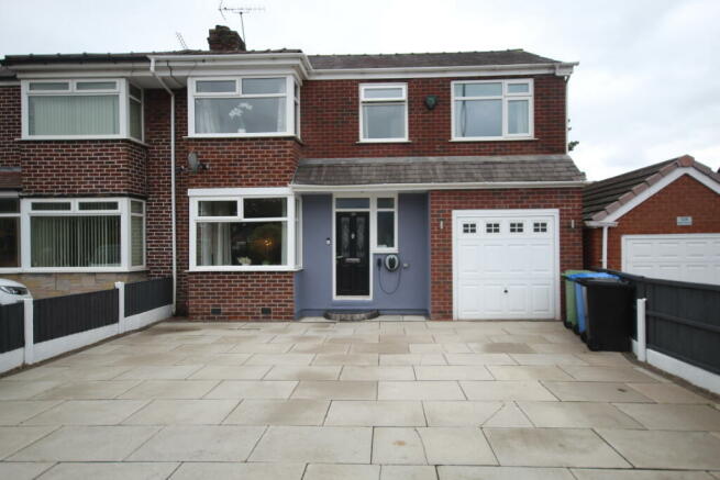 4 Bedroom Semi Detached for Sale