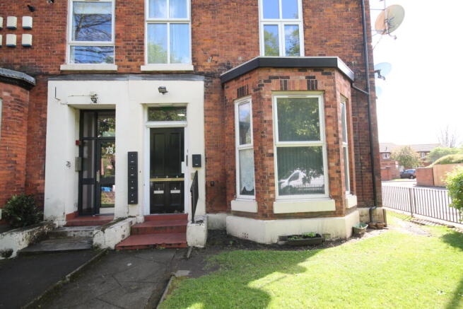 2 Bedroom Flat for Sale