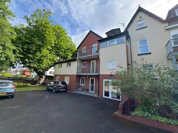 2 Bedroom Flat for Rent