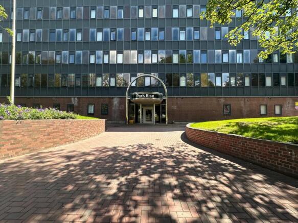 2 Bedroom Flat for Rent