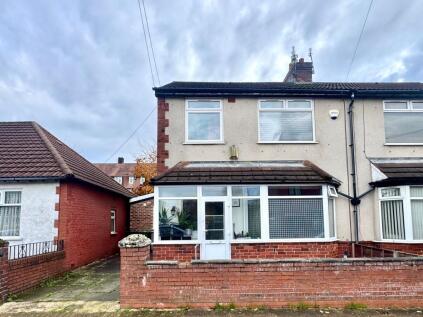 Burleigh Road, Stretford, M32