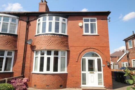 Melfort Avenue, Stretford, M32