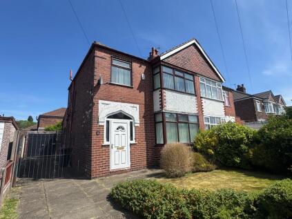 Stretton Avenue, Stretford, M32