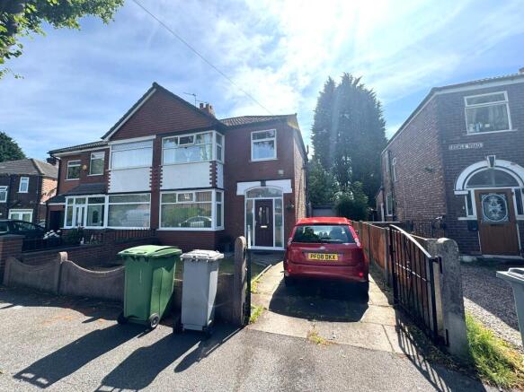 3 Bedroom Semi Detached for Rent